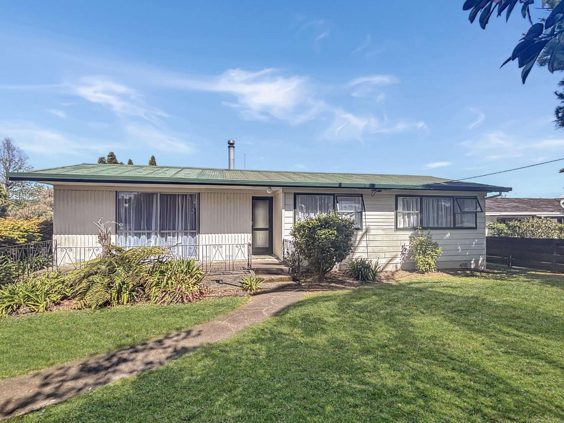 349 Kimbolton Road 10643_0