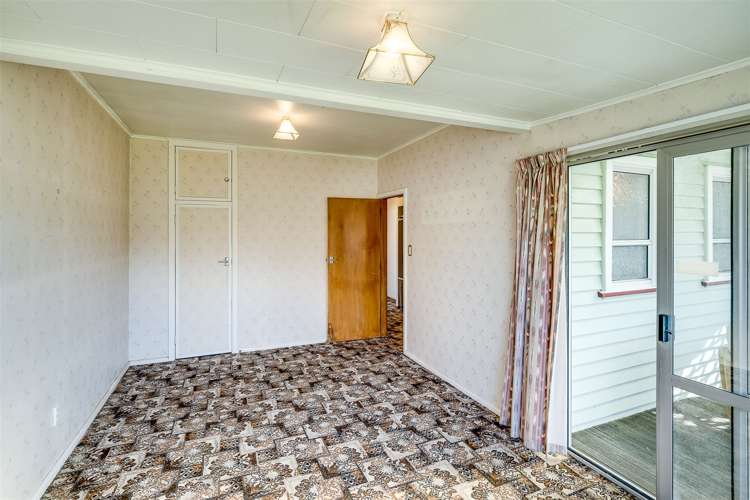 38 Wycliffe Street Onekawa_11