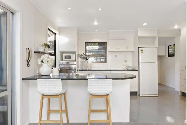 1/1 Odin Place Beach Haven_2