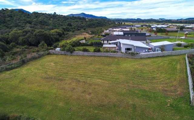 21 Pukeko Way Kinloch_2