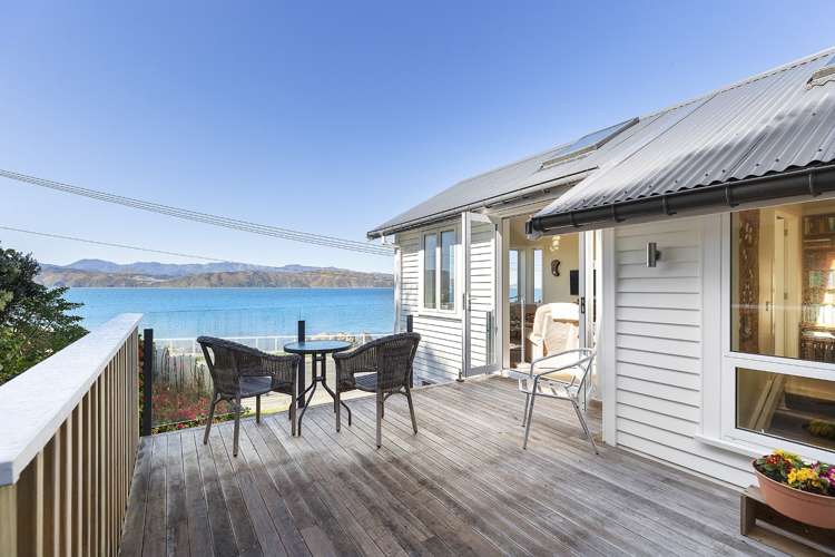 477 Karaka Bay Road Karaka Bays_9