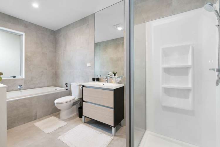 6 Taikura Avenue Red Beach_14