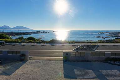 3 Wakatu Quay_3