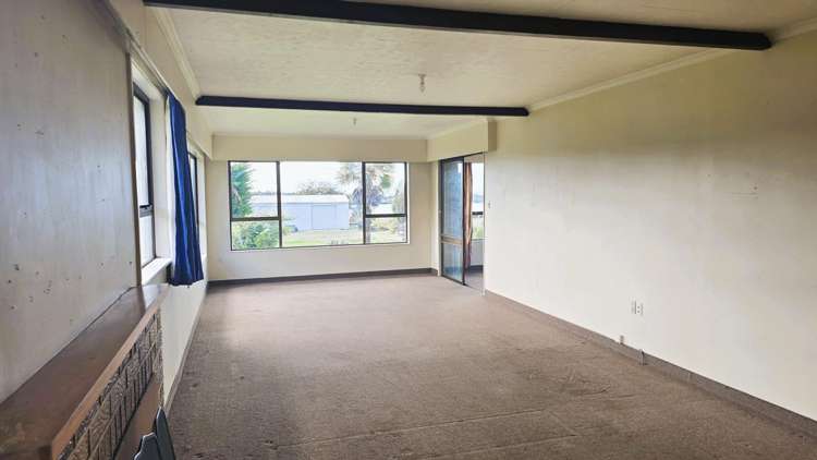 17 Bronte Road East Tasman_16