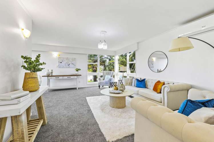 10 La Trobe Street Pakuranga Heights_9