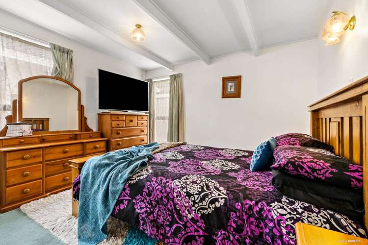 2/11 Clevedon Road Papakura_5