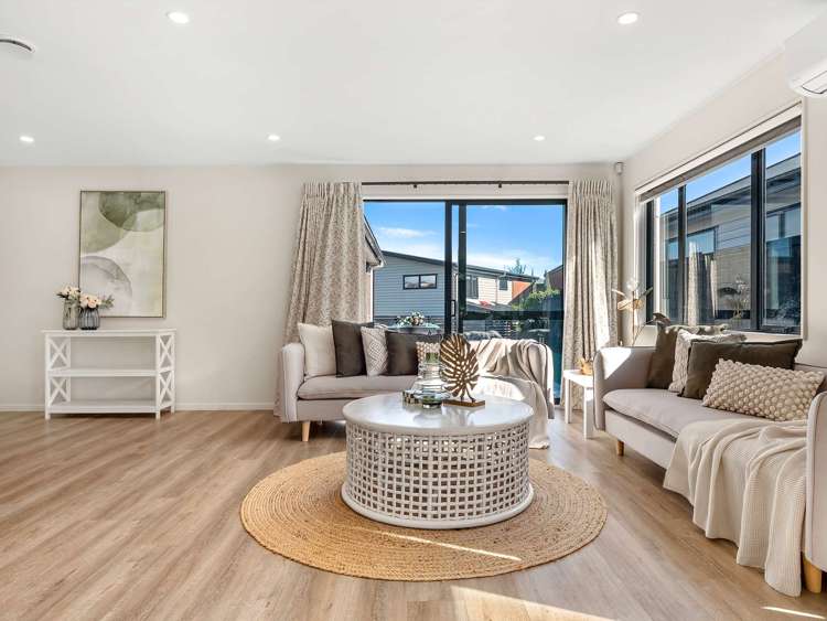 8 Pakaraka Drive Papakura_12