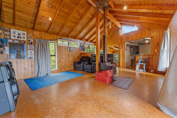 24 Montjoy Street Stratford_16