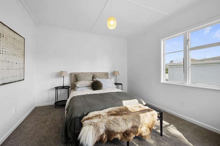 9D Paynters Avenue Strandon_9