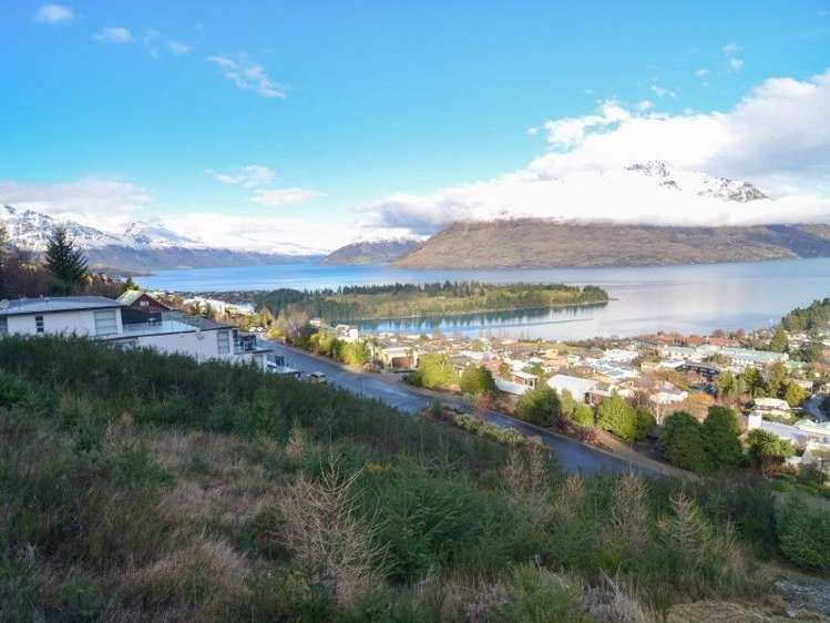 27 Belfast Terrace Queenstown_6