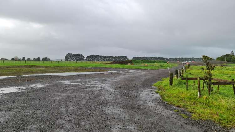 32 Airport Drive Bell Block_17