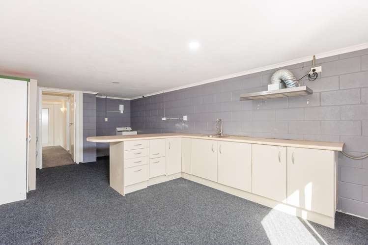 25 Meadway Sunnyhills_20