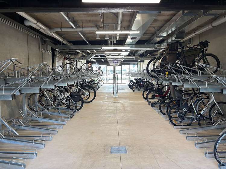 202/2B Te Ara Taurapa Point Chevalier_15