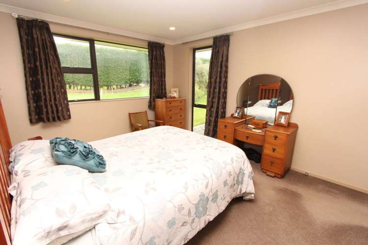 232 Oreti Road Otatara_5