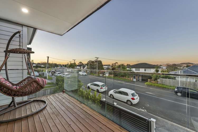 2/2 Marion Avenue Mount Roskill_18