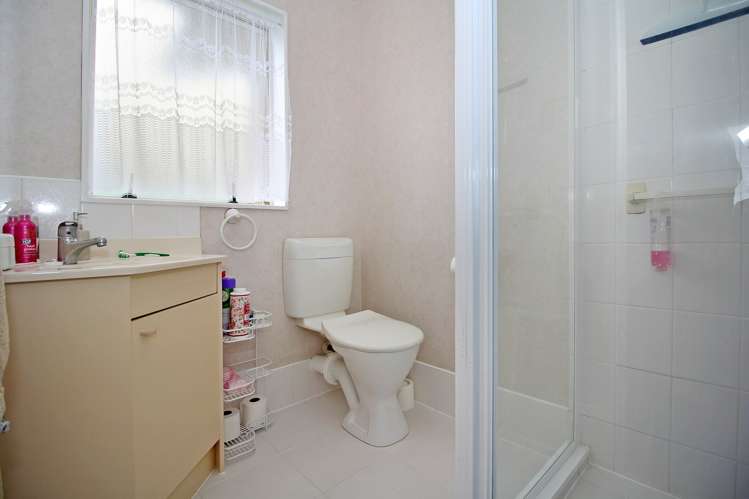 37 Etherton Drive Manurewa_7