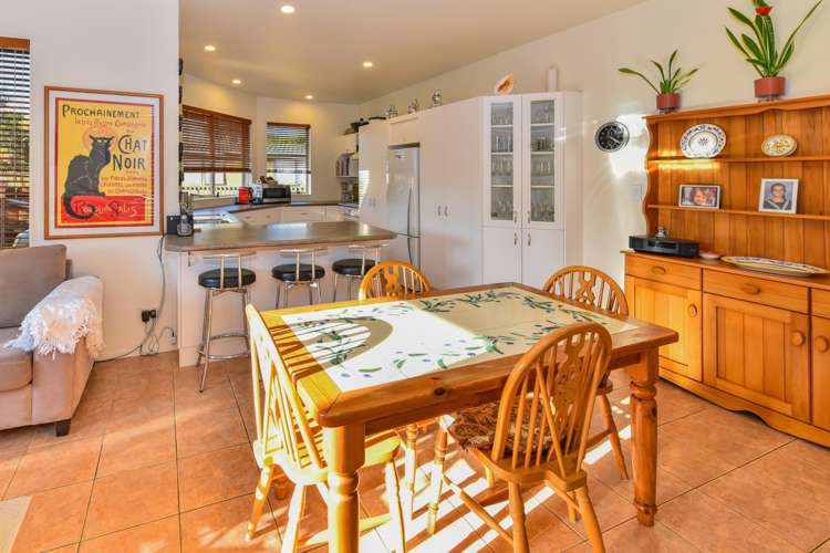 22 Carnoustie Drive Wattle Downs_20