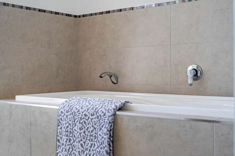 75 Bluegrey Avenue Stonefields_43