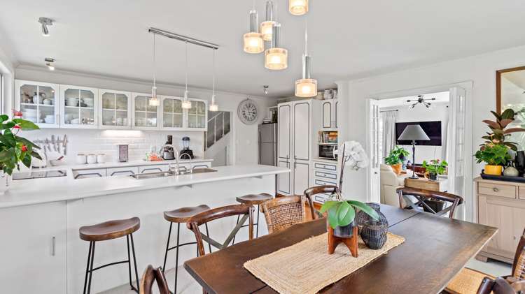 20 Sunset Street Hilltop_6