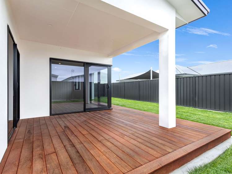 61 Pelorus Ave Poraiti_18