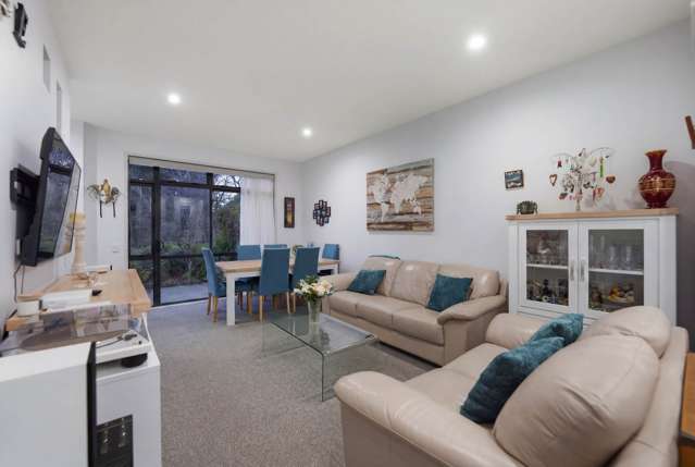 90/2 Armoy Drive East Tamaki_4