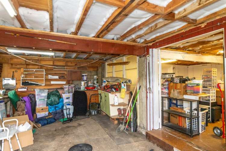 68 Waldron Crescent Green Island_22