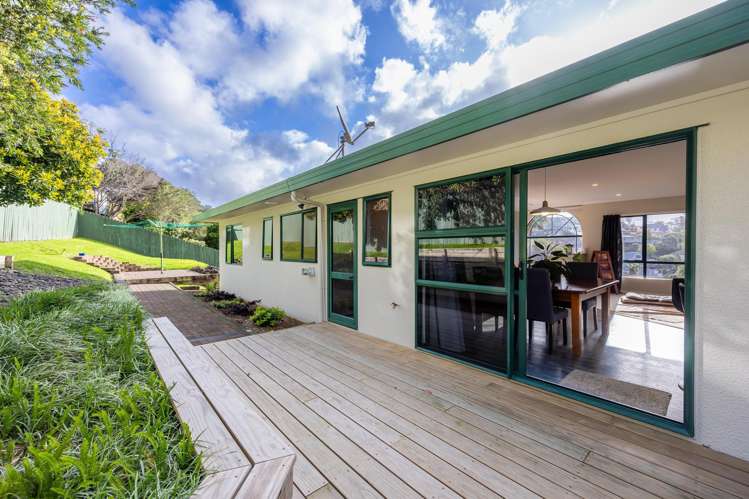 8 Coralsea Way Arkles Bay_25