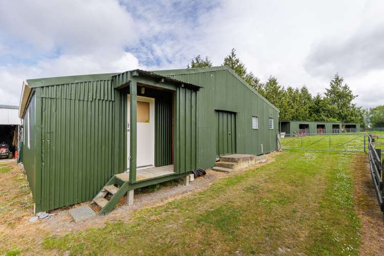 632 Lower Hook Road Makikihi_25