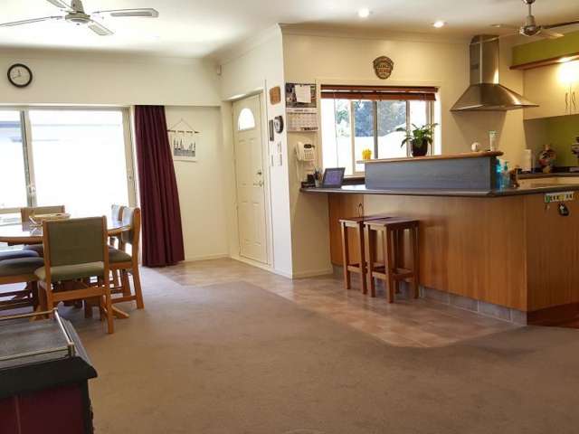 108 Potae Avenue Lytton West_2