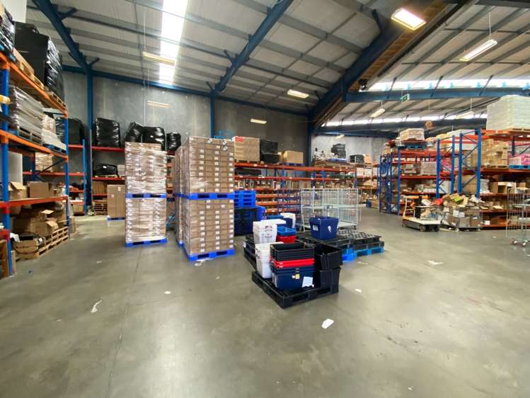 S/61 Hugo Johnston Drive Penrose_1