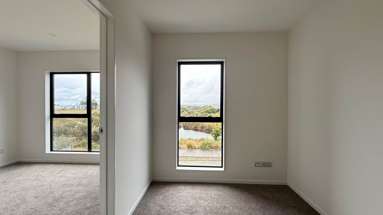 4 Roku Place_4