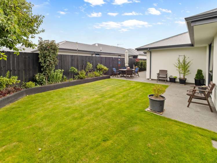 129 Middle Road Allenton_27