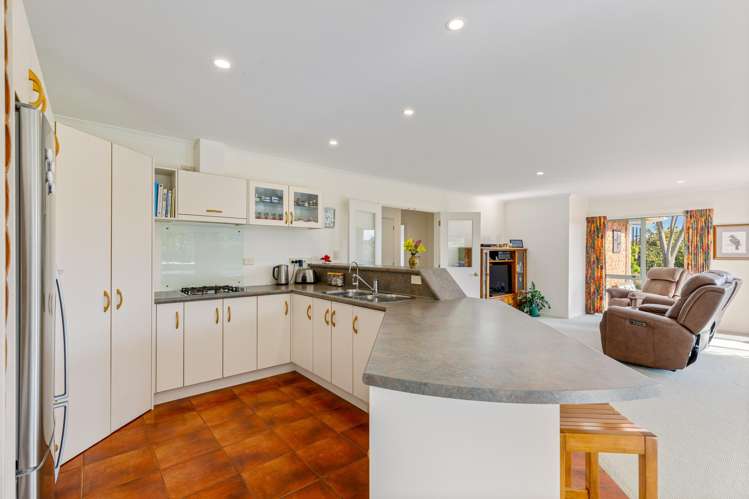 1152A East Coast Road Redvale_32