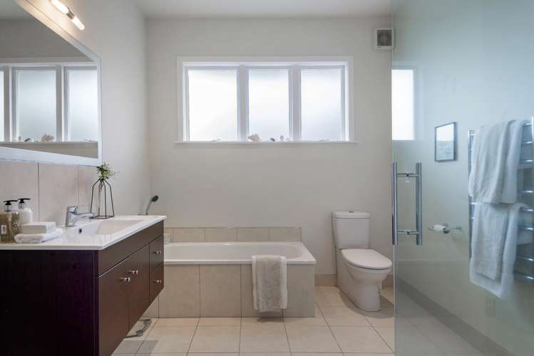 4a Morrison Avenue Narrow Neck_11