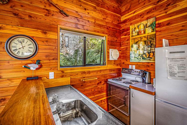 27a Manuka Street Ohakune_12