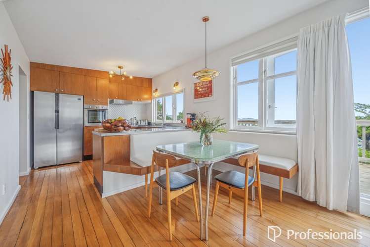 7 Titiro Moana Road_4