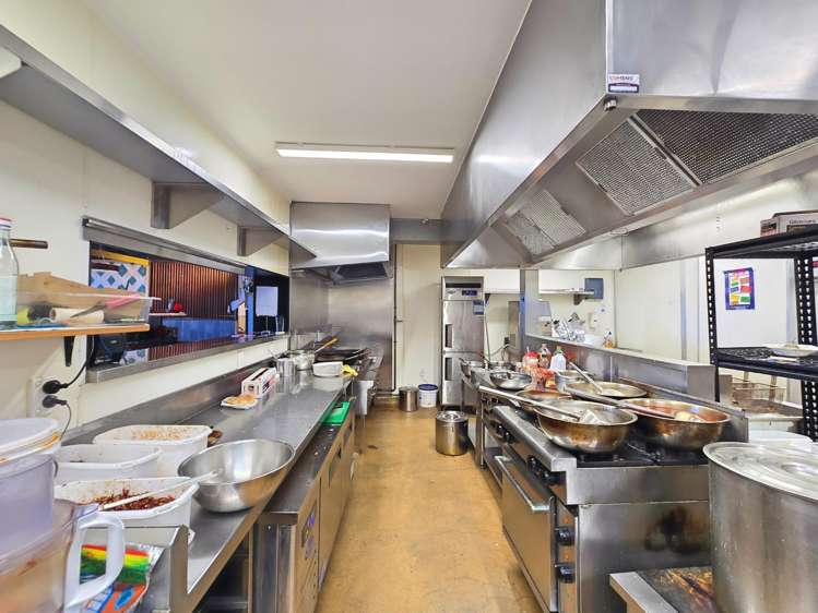 178 Hurstmere Road Takapuna_11