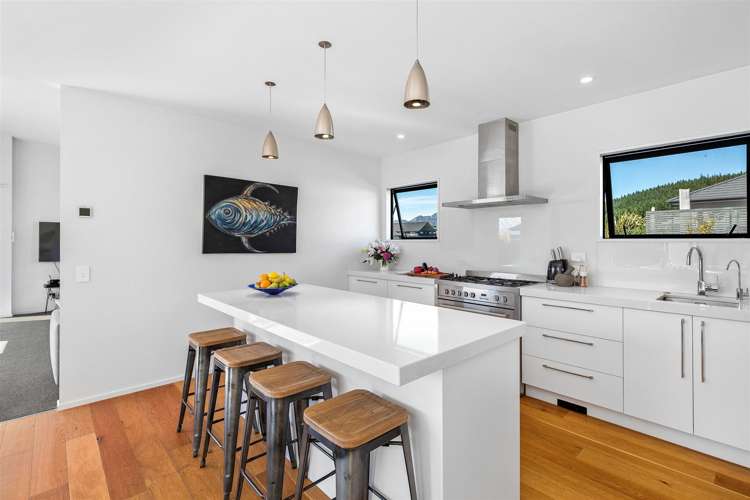 18 Centre Crescent Wanaka_5