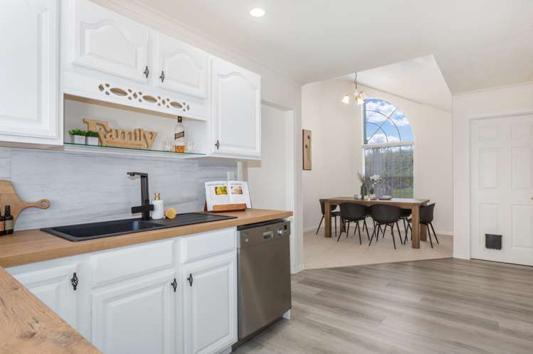 84 Navigation Drive Whitby_8