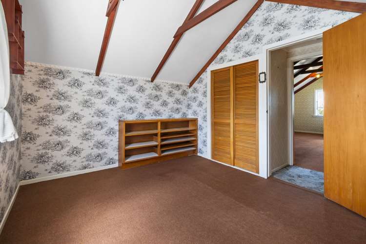 8 Ross Street Marton_17