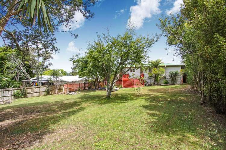 48 Pine Avenue Henderson_11