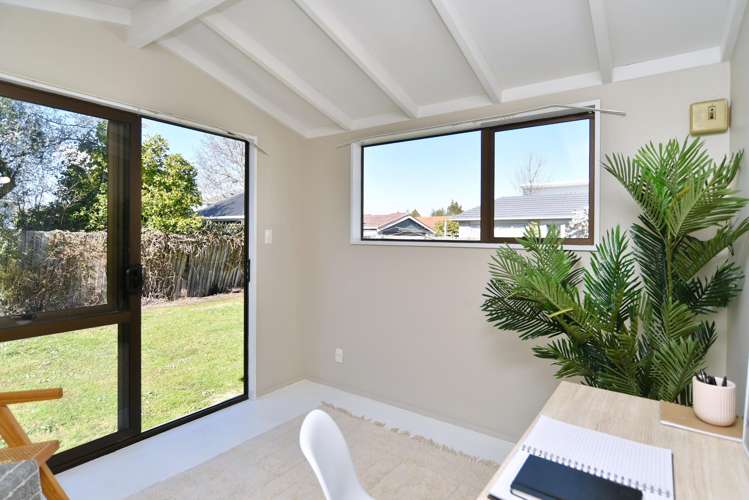 384 Hills Road Mairehau_15