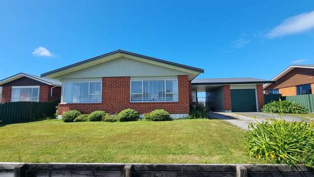 20 Whitcombe Terrace Hokitika_1