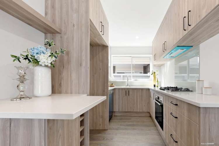 98c Flanshaw Road Te Atatu South_5