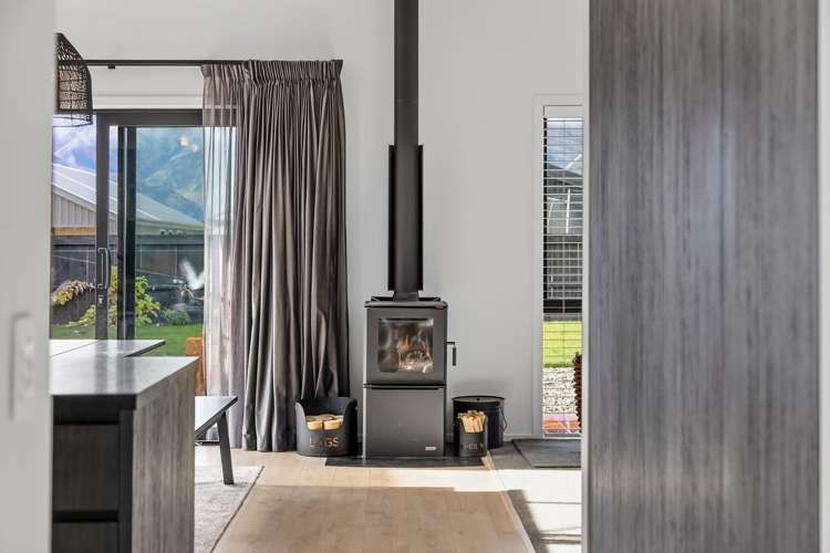 19 Dunn Street Lake Hawea_8