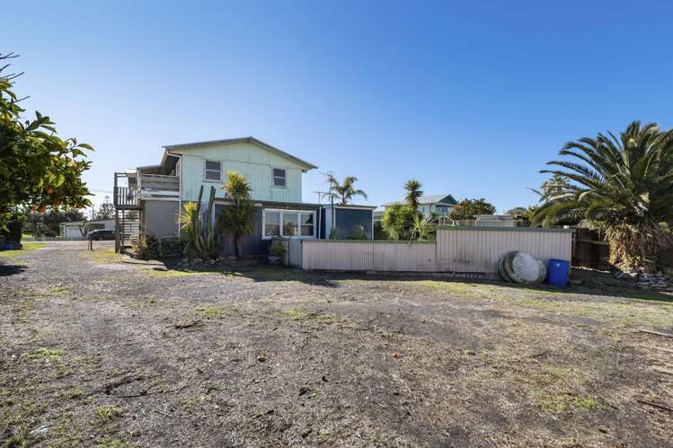 26 Costello Crescent Pukehina_20