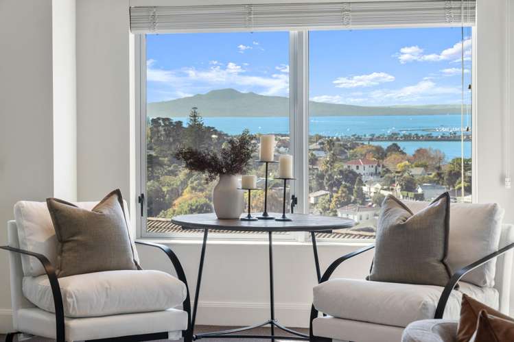 Oakridge - Apt.501/10 Middleton Road_0