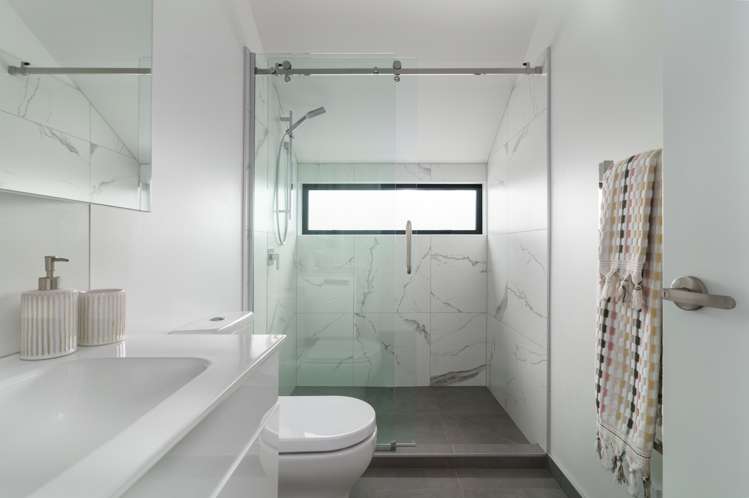 1/48 Buffon Street Waltham_12