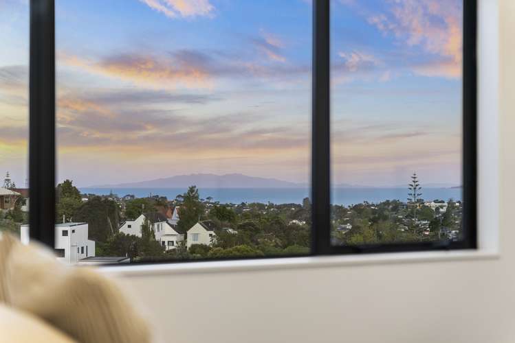 905d East Coast Road Northcross_12