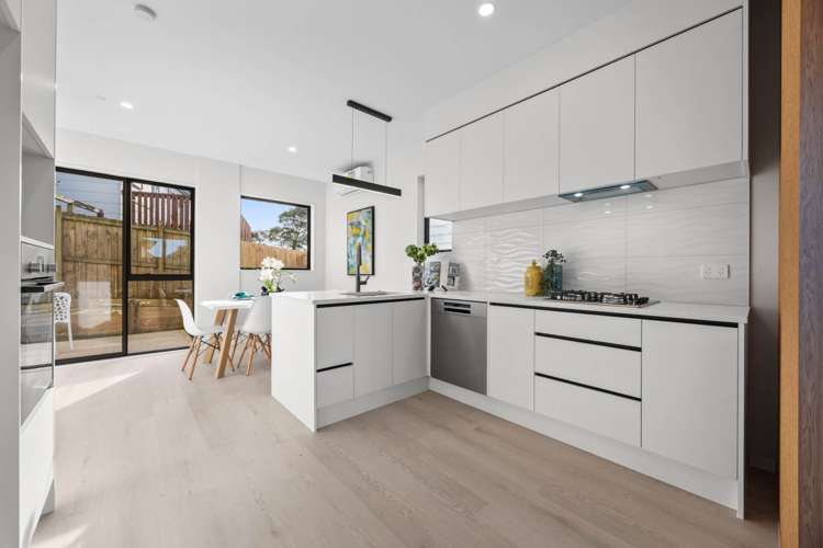 13 Blanche Way Half Moon Bay_16